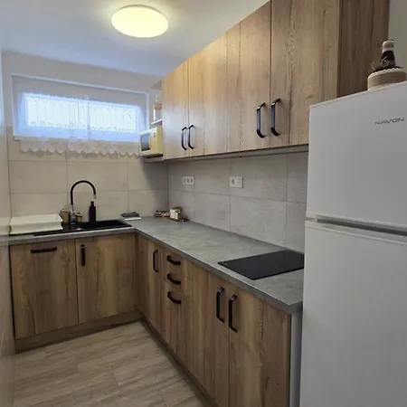 Berbe Apartman Balatonlelle